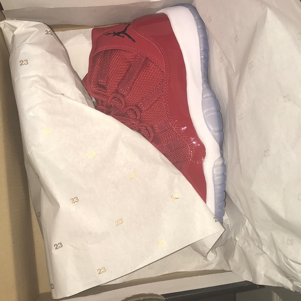Air Jordan’s 11 size 4.5